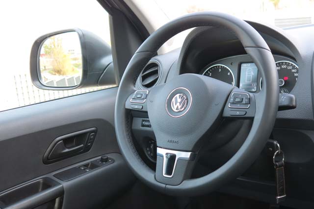 Puesto de conducción del VW Amarok.